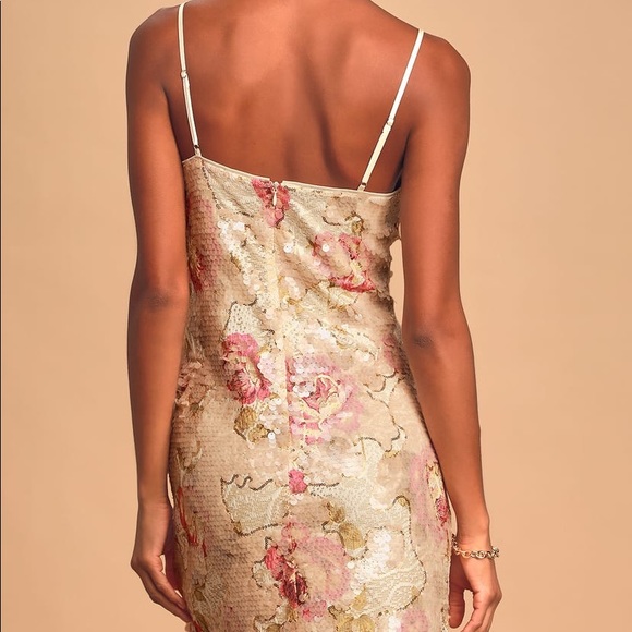 lulu’s sequin mini shift dress - Picture 3 of 5